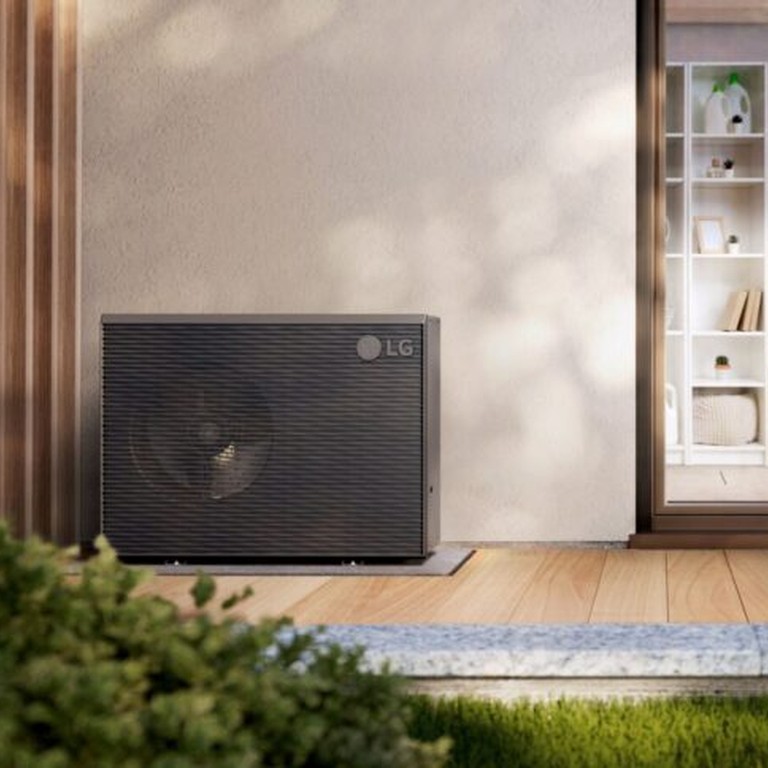 THERMA V R32 Monobloc